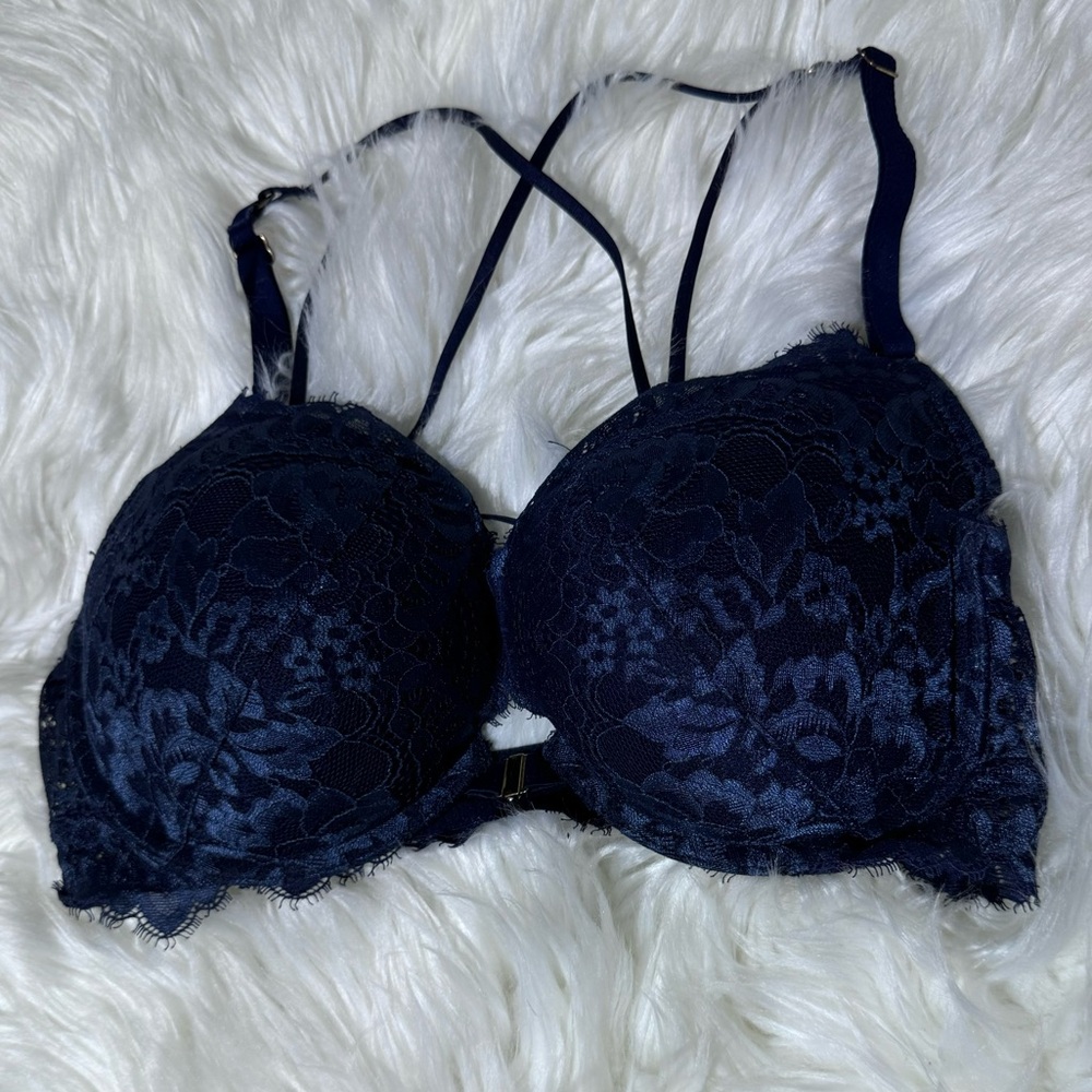 La Senza beyond sexy navy lace front clasp bra size 34D